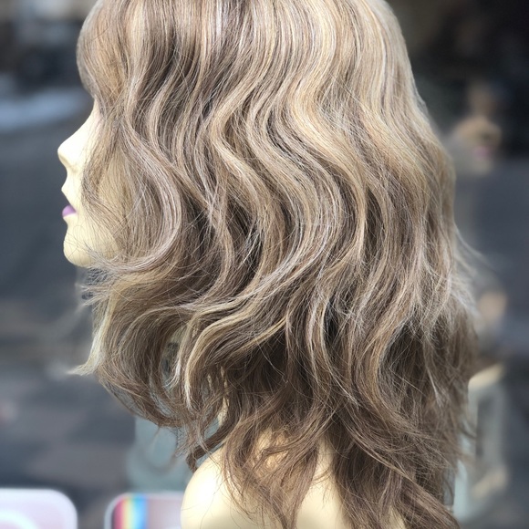 Blonde mix wavy bob wig 2020 Cheap cute wig 2020 main image 9